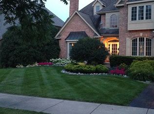 207 Tiffany Ln, Roselle, IL