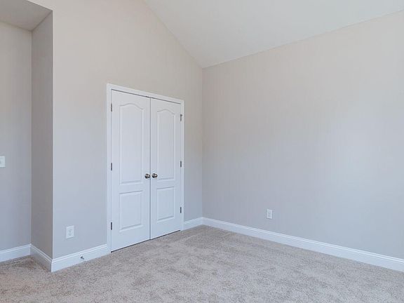 006 Bedroom Compressed