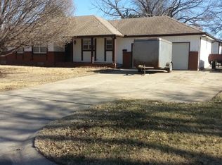 336 N Mimosa Dr, Haysville, KS 67060