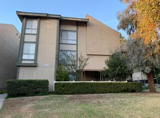 286 Oak Leaf Dr #15, Thousand Oaks, CA 91360