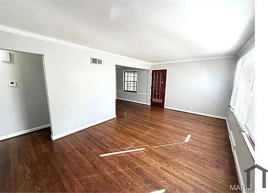 1033 Bakewell Dr — Photo 11