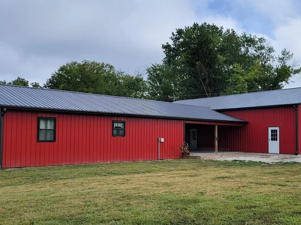 848 S Meridian St, Jasonville, IN 47438