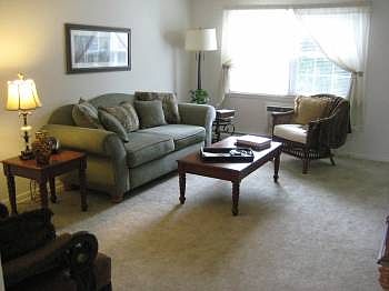 2nd image of 260 Shennecossett Rd