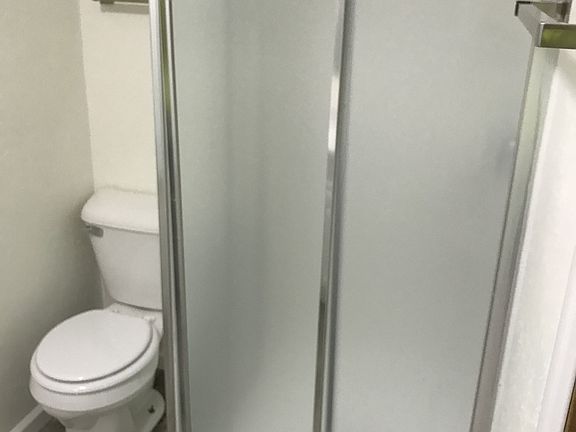 5th image of 1000 Central Ave #3