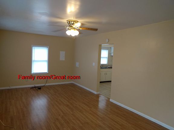 Living Room/ Family Room