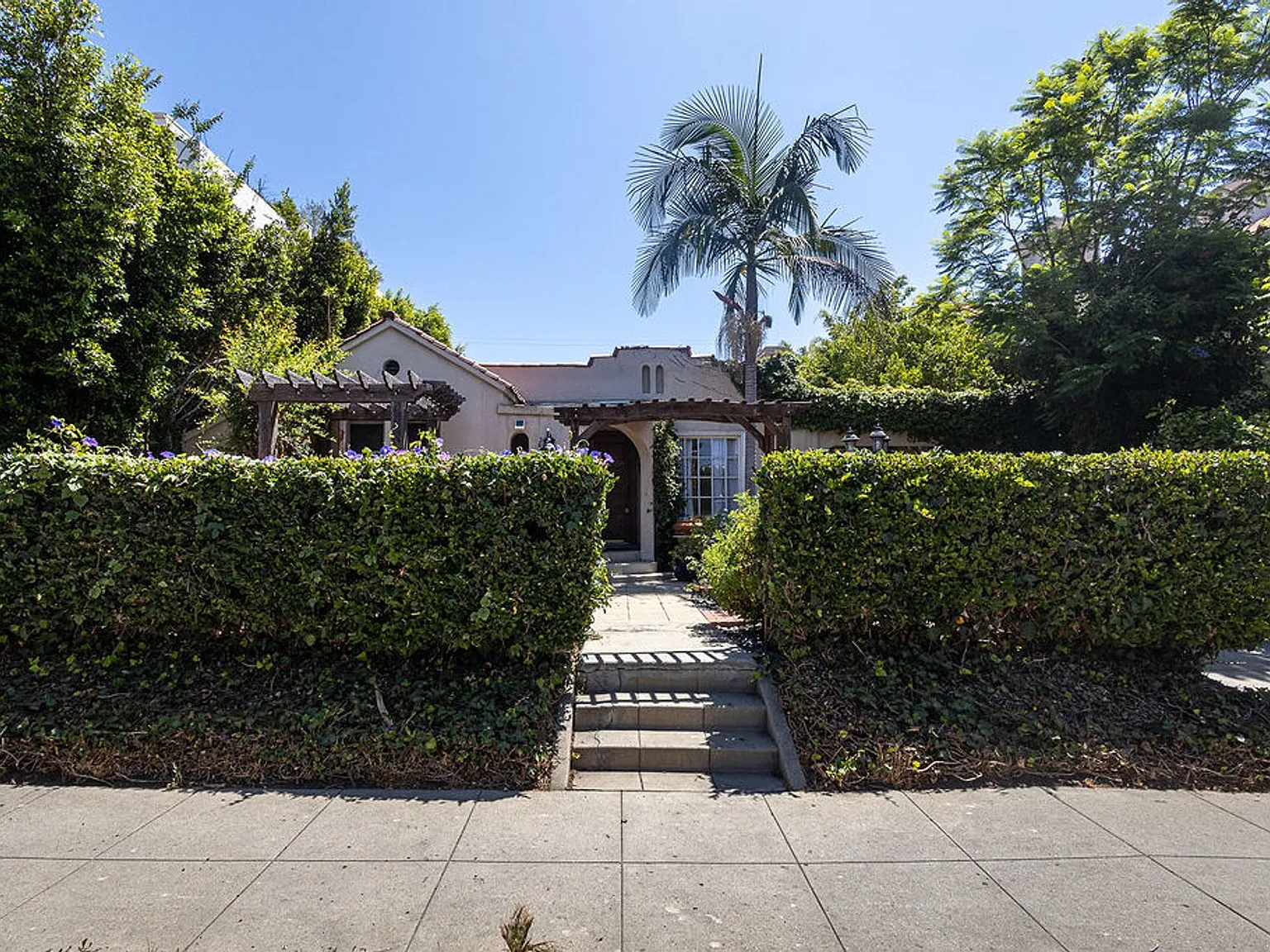 Warm & Welcoming Home Near Melrose with Room to Live, Work & Create — Photo 1