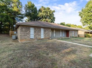 309 Blake Dr #B, Longview, TX 75604