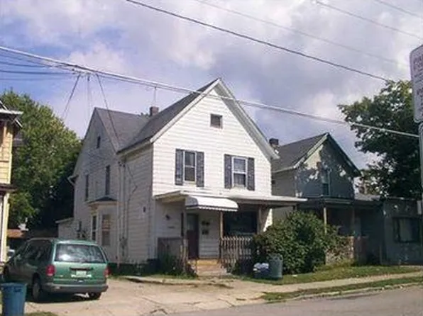 2221 Wayne St, Erie, PA 16503