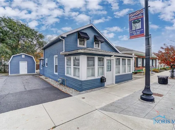 23 S 3rd St, Waterville, OH 43566