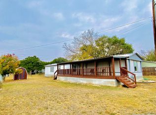 125 Finch Dr, Medina, TX 78055