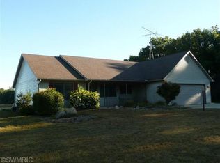 24798 Evan St, Cassopolis, MI 49031