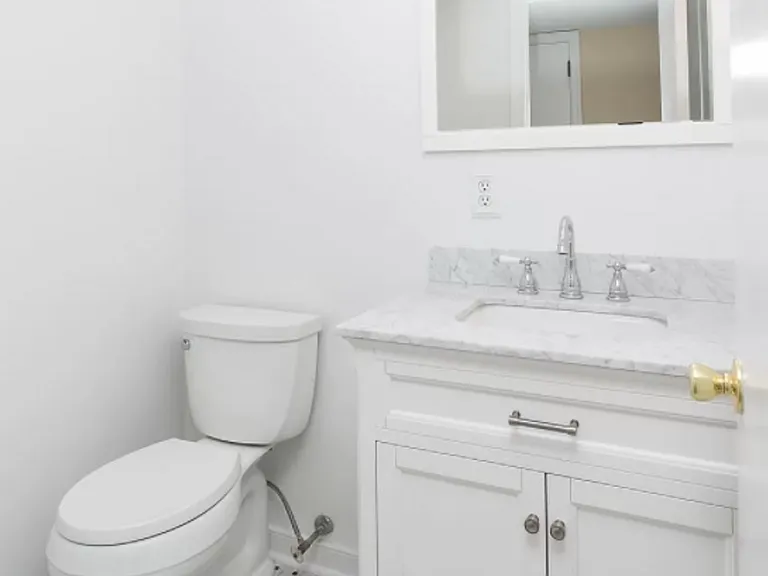 2180 Kingsbrook Dr — Photo 4