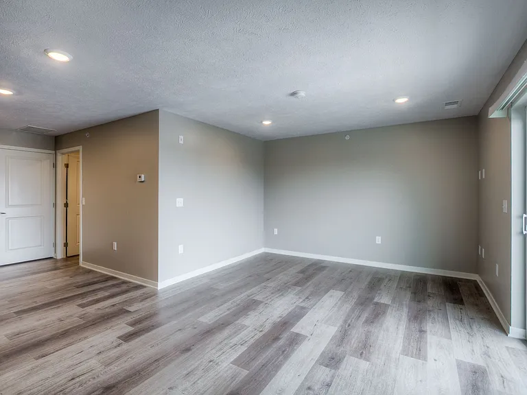 Fremont Commons — Photo 16