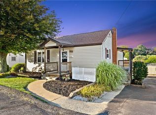 721 Broad St, Mount Pleasant, PA
