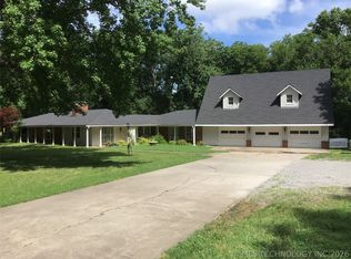 508 SE 17th St, Pryor, OK 74361