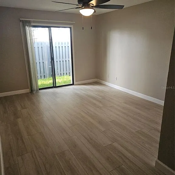 El Camino Ct — Photo 7