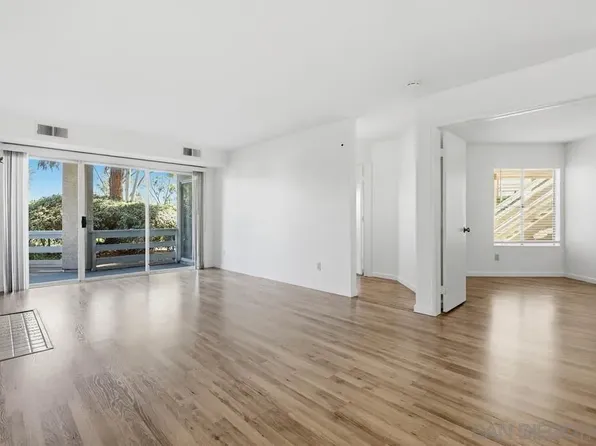 7163 Camino Degrazia Unit 112, San Diego, CA 92111