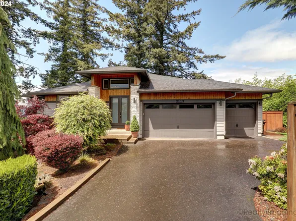 2113 Satter St, West Linn, OR 97068