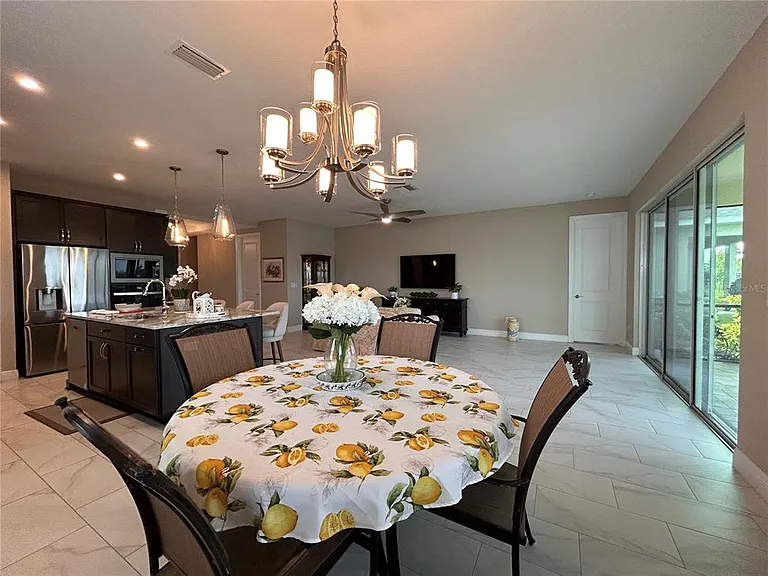 6085 Hidden Branch Dr — Photo 34