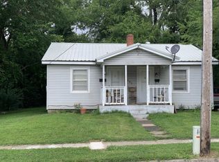 1629 N Douglas Ave, Springfield, MO 65803