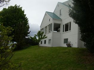 3725 SW 170th St #B, Burien, WA 98166