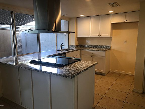 5th image of 2035 W Hazelwood Pkwy