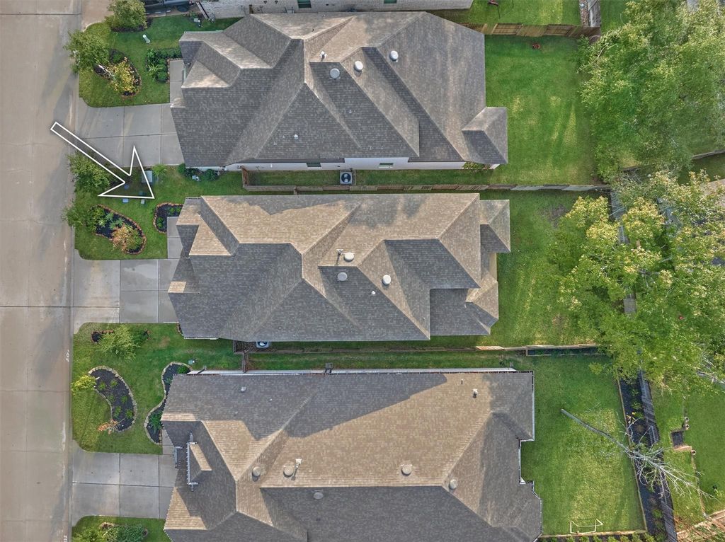 530 W Cascade Heights Dr, Montgomery, TX - View 4