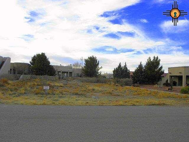 1st image of 3108 Eagle Dr SE