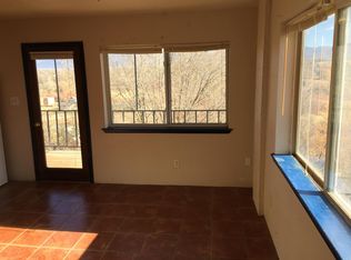 21 State Road 382, Ranchos De Taos, NM 87557