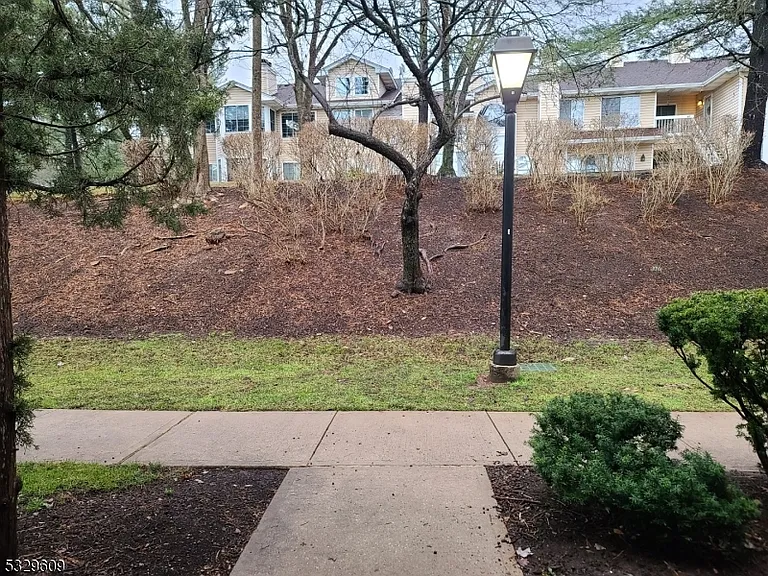 43 Tansy Ct — Photo 22
