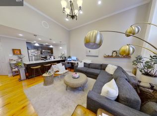 2006 Spruce St APT 1F, Philadelphia, PA 19103