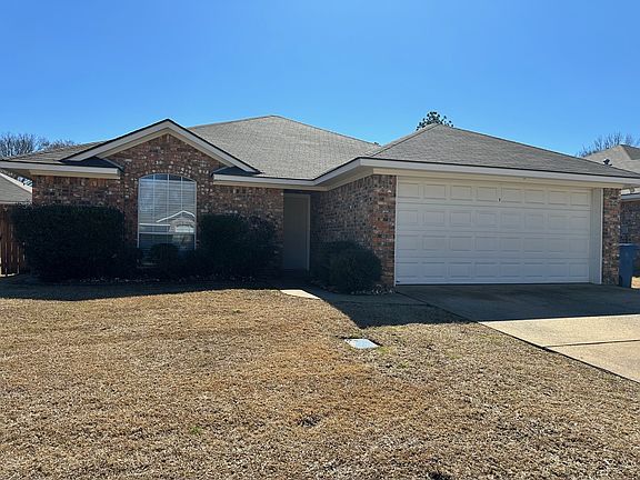 2nd image of 505 Cottage Ln