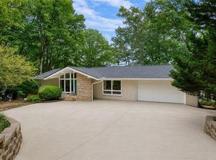 5950 Truman Mountain Rd, Gainesville, GA 30506