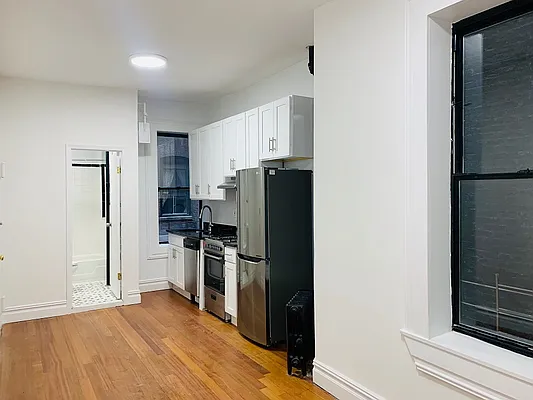 Rented by Corcoran | media 7