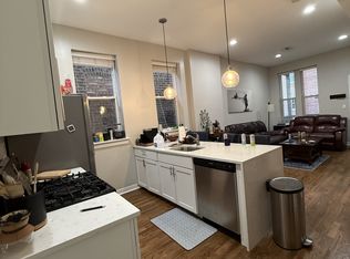734 N Throop St APT 4R, Chicago, IL 60642