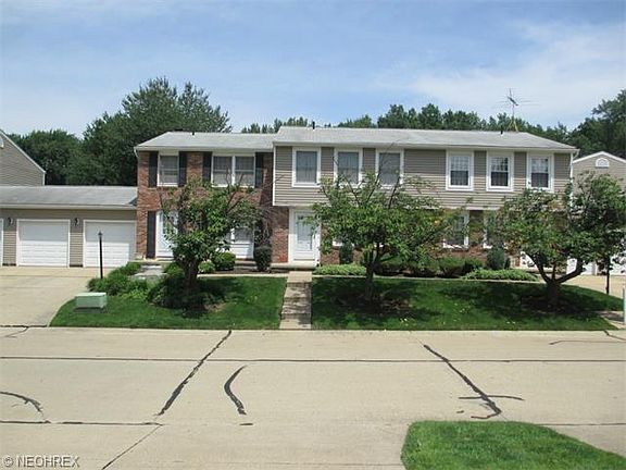 3rd image of 7391 Willowrun Dr Unit E