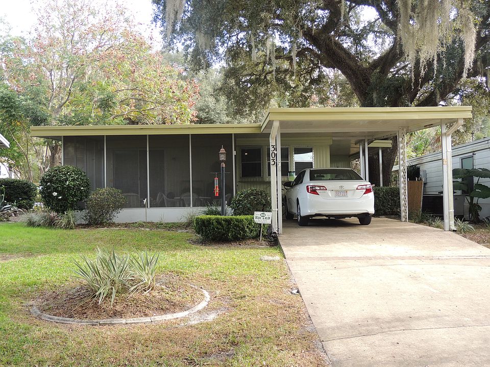 1st image of 303 Balsam Cir