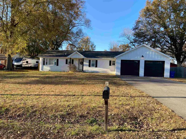 101 Northwood Dr, Mc Kenzie, TN 38201