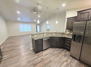 2050 Quail St #9D141E58E, Mitchell, SD 57301