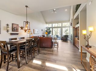 10674 Village Loop, Redmond, OR 97756