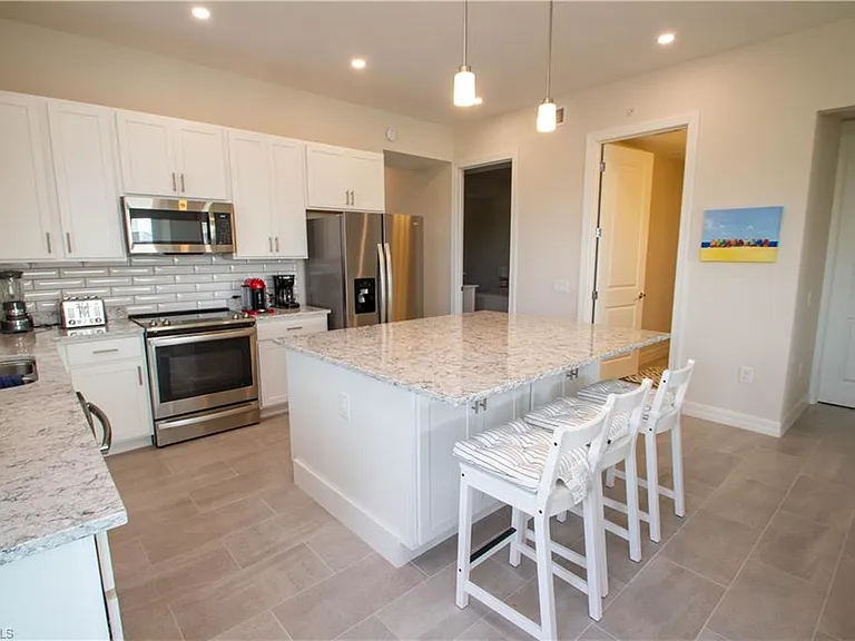163 Indies Dr E #106 — Photo 41