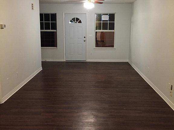 3rd image of 618 Gap Creek Dr Unit 9