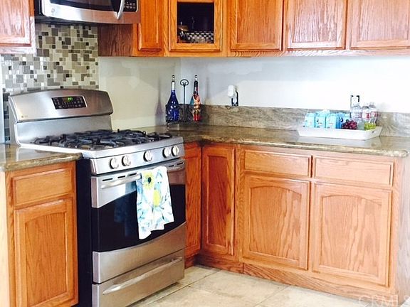 5th image of 10510 S Saint Andrews Pl