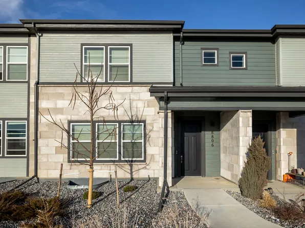 8806 Fraser River Loop, Littleton, CO 80125
