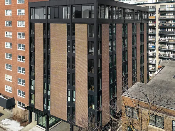 331 Cooper St, Ottawa, ON