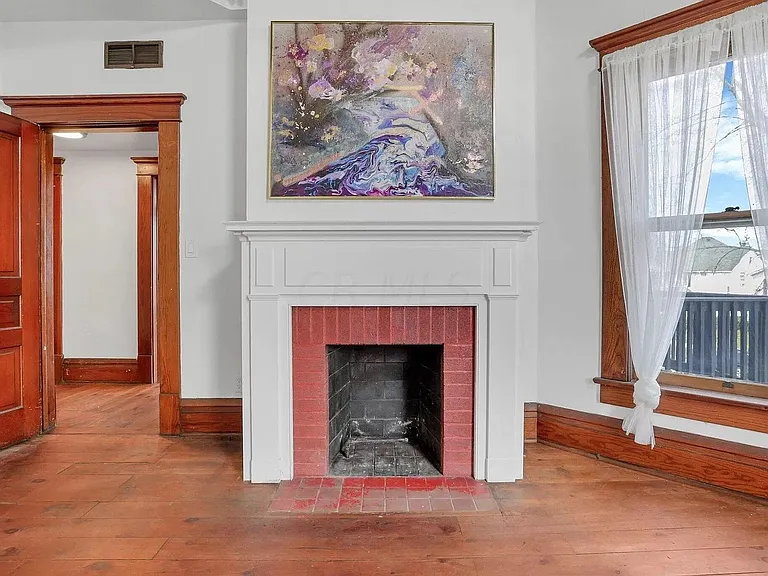 365 Hudson Ave #1 — Photo 21