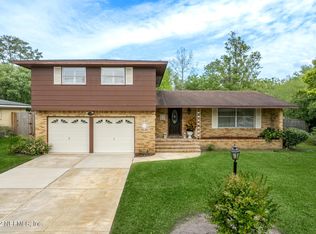 2953 Caballero Dr N, Jacksonville, FL 32217