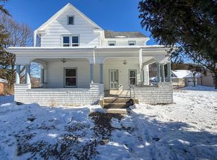 338 Front St, New Albany, PA 18833