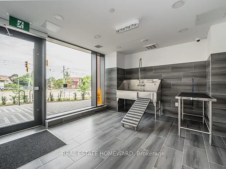 5 Wellington St S #301 — Photo 25