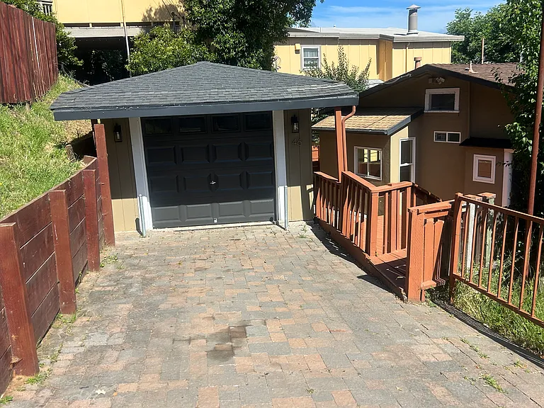 46 Martens Blvd — Photo 20